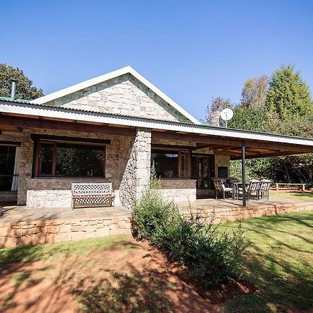 Big Oak Cottages Dullstroom Exterior photo